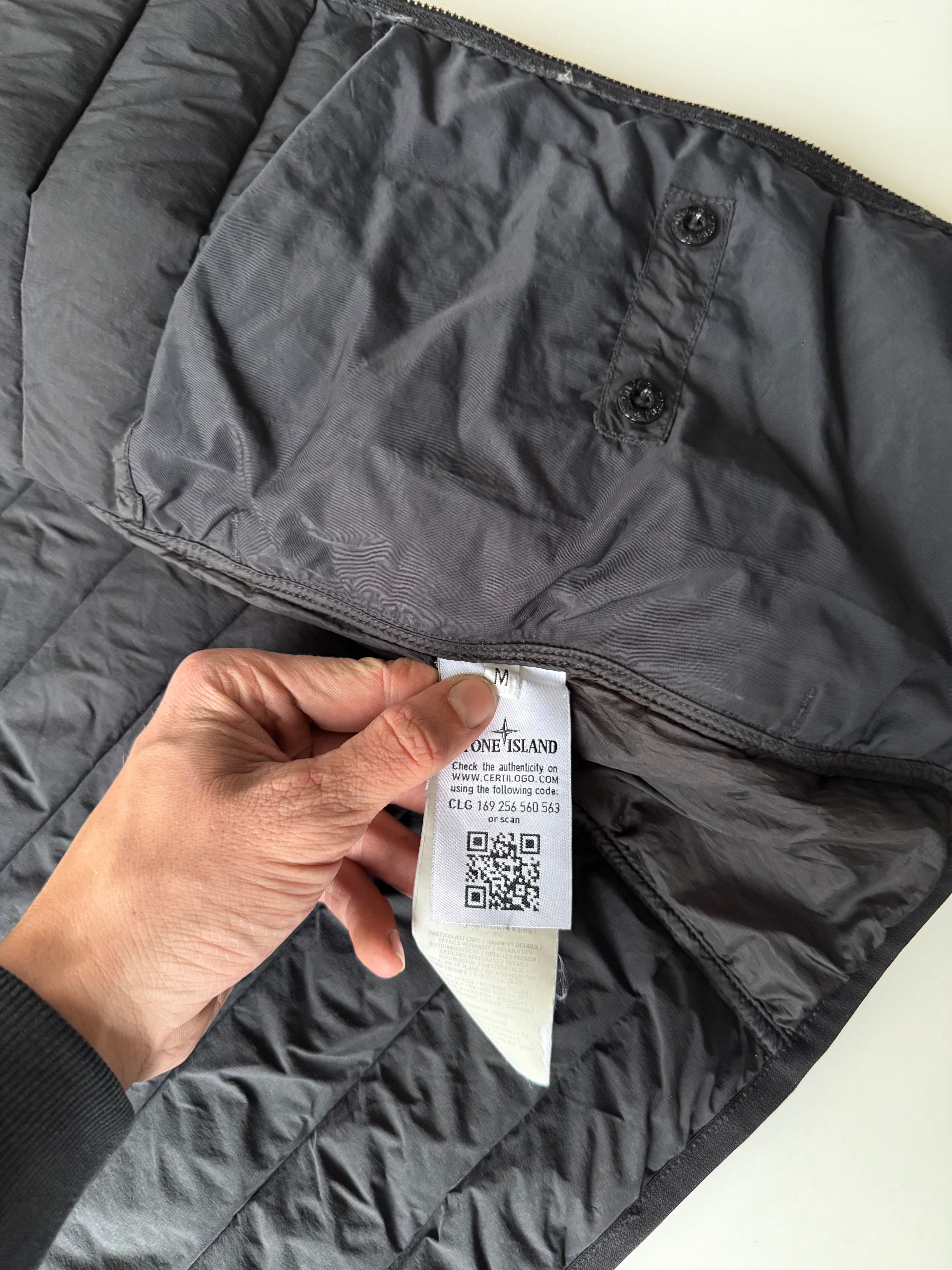 Stone Island down Jacket black- Size M