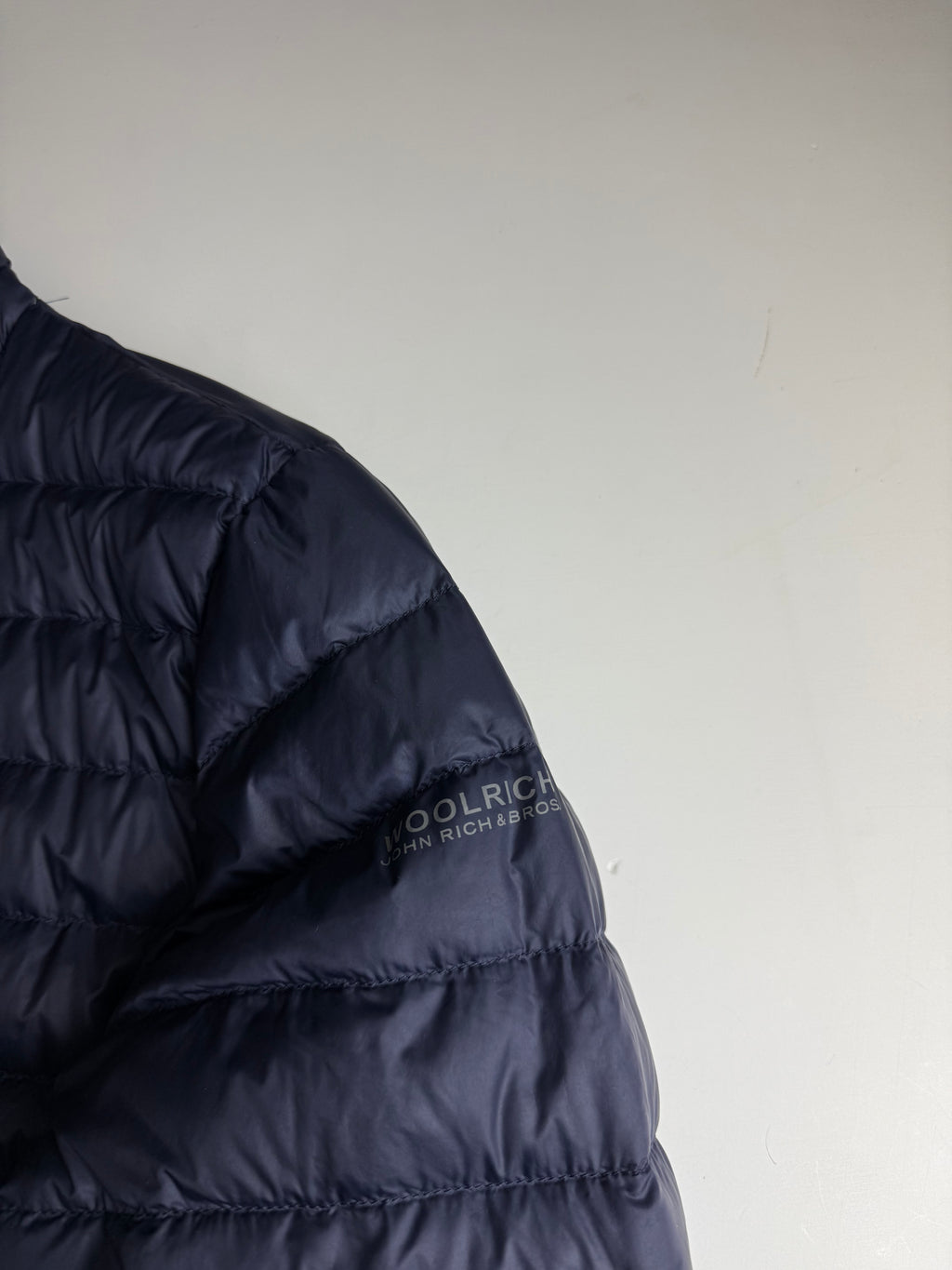 Woolrich feather jacket navy - Size M