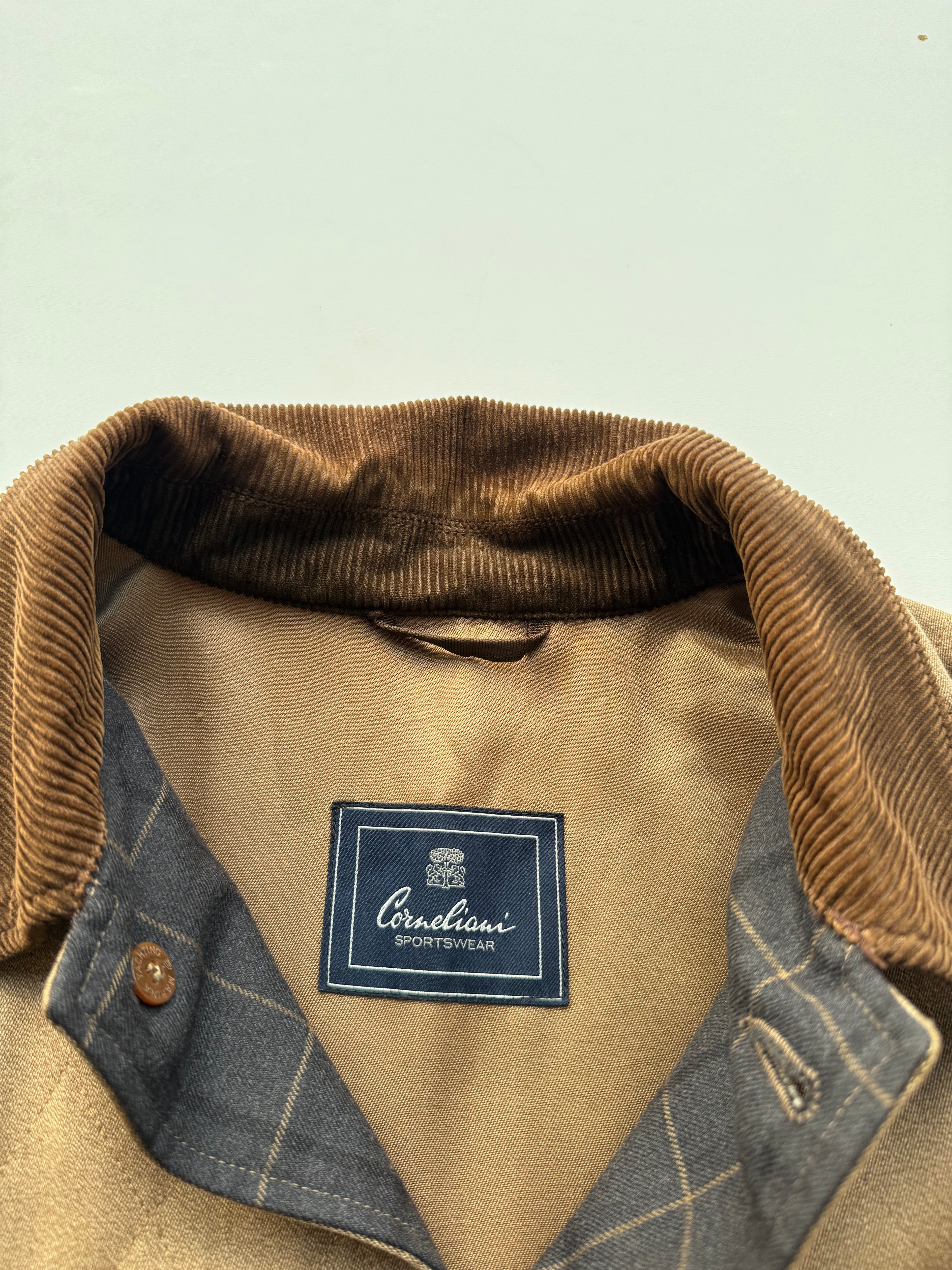 Corneliani harrington jacket beige-Size XL