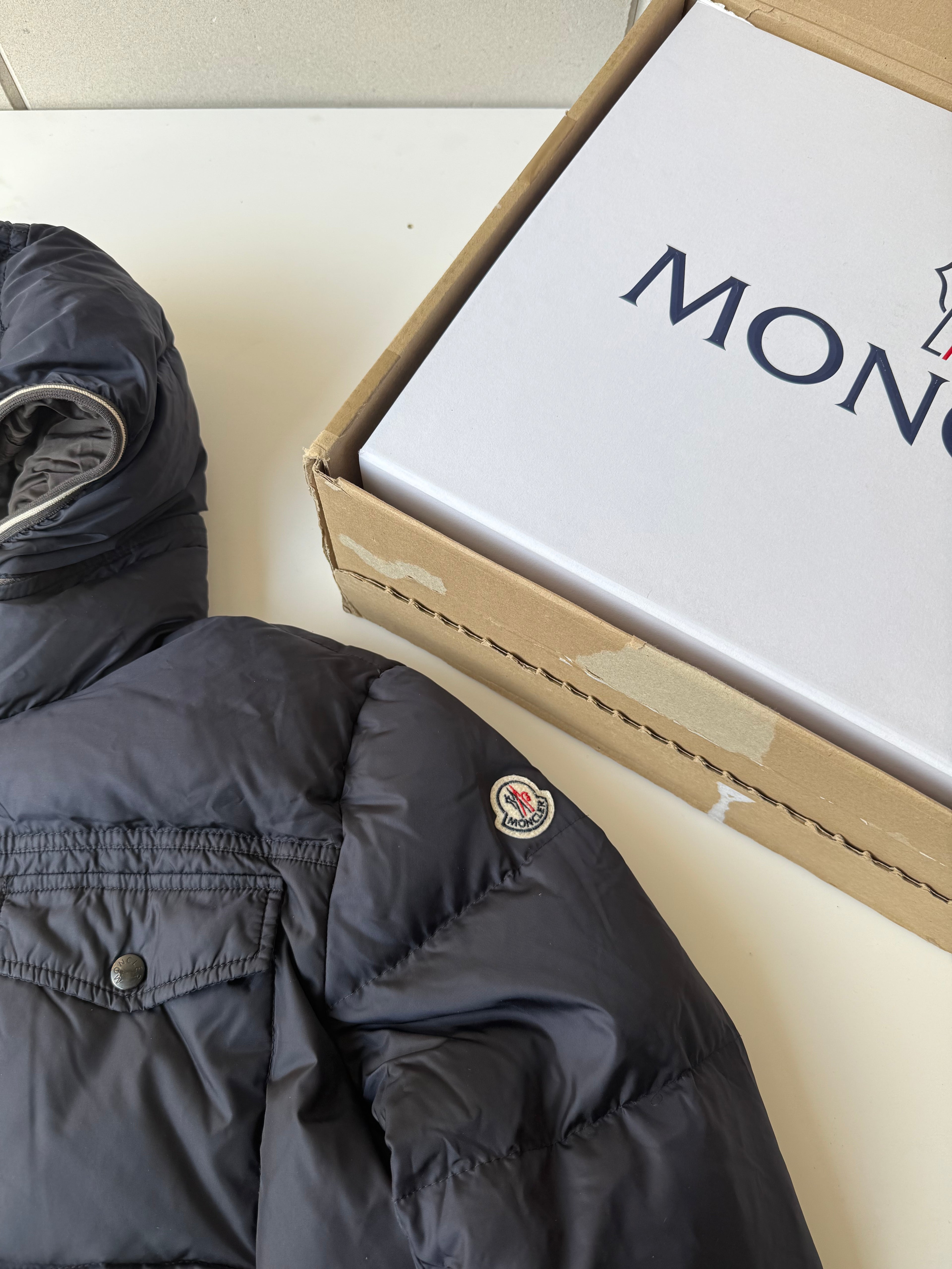 Moncler Thomas Giubbotto Down Jacket- Size M