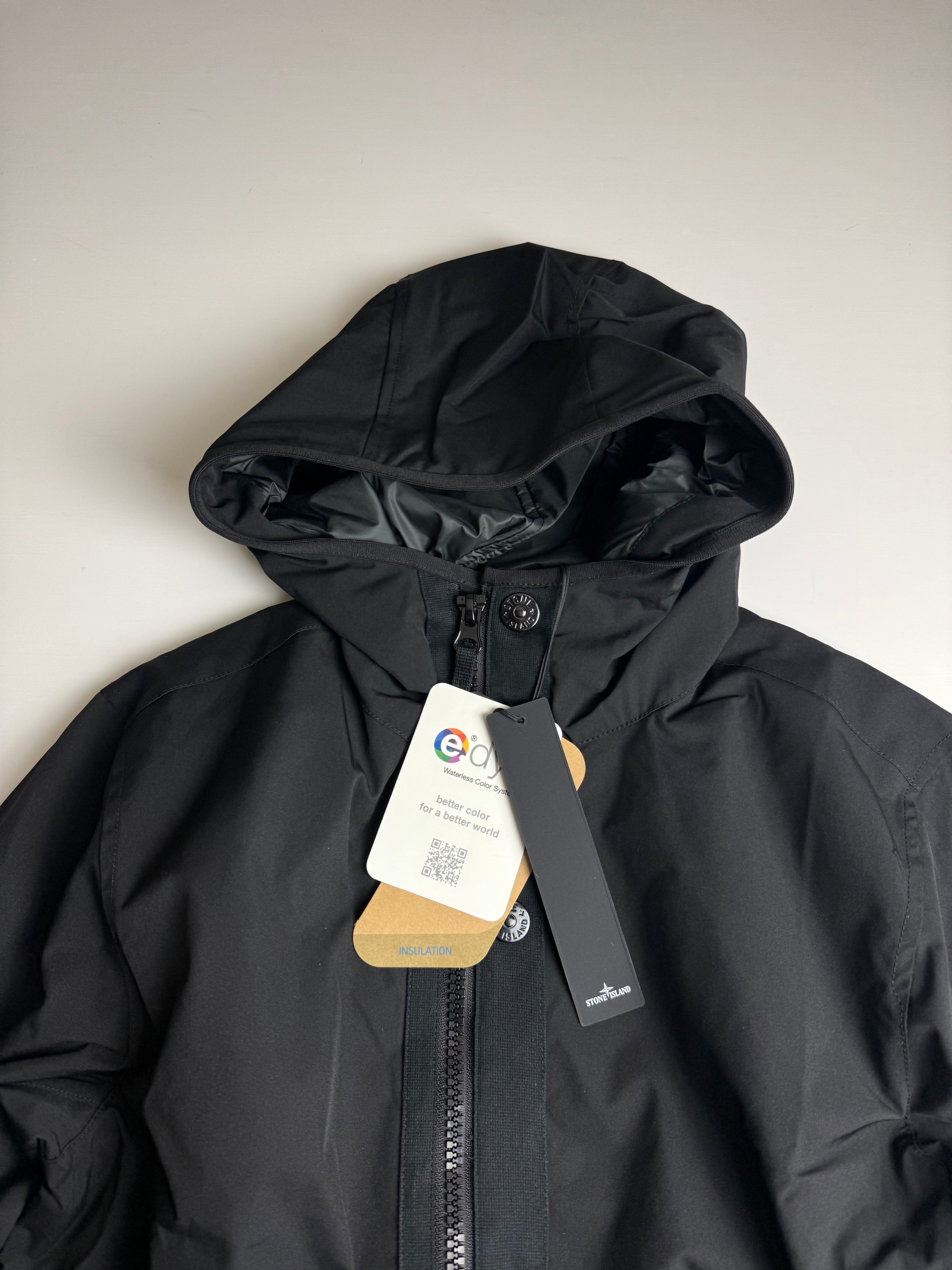 Stone Island Light Soft Shell-R e.dye Technology Jacket Black - Size m