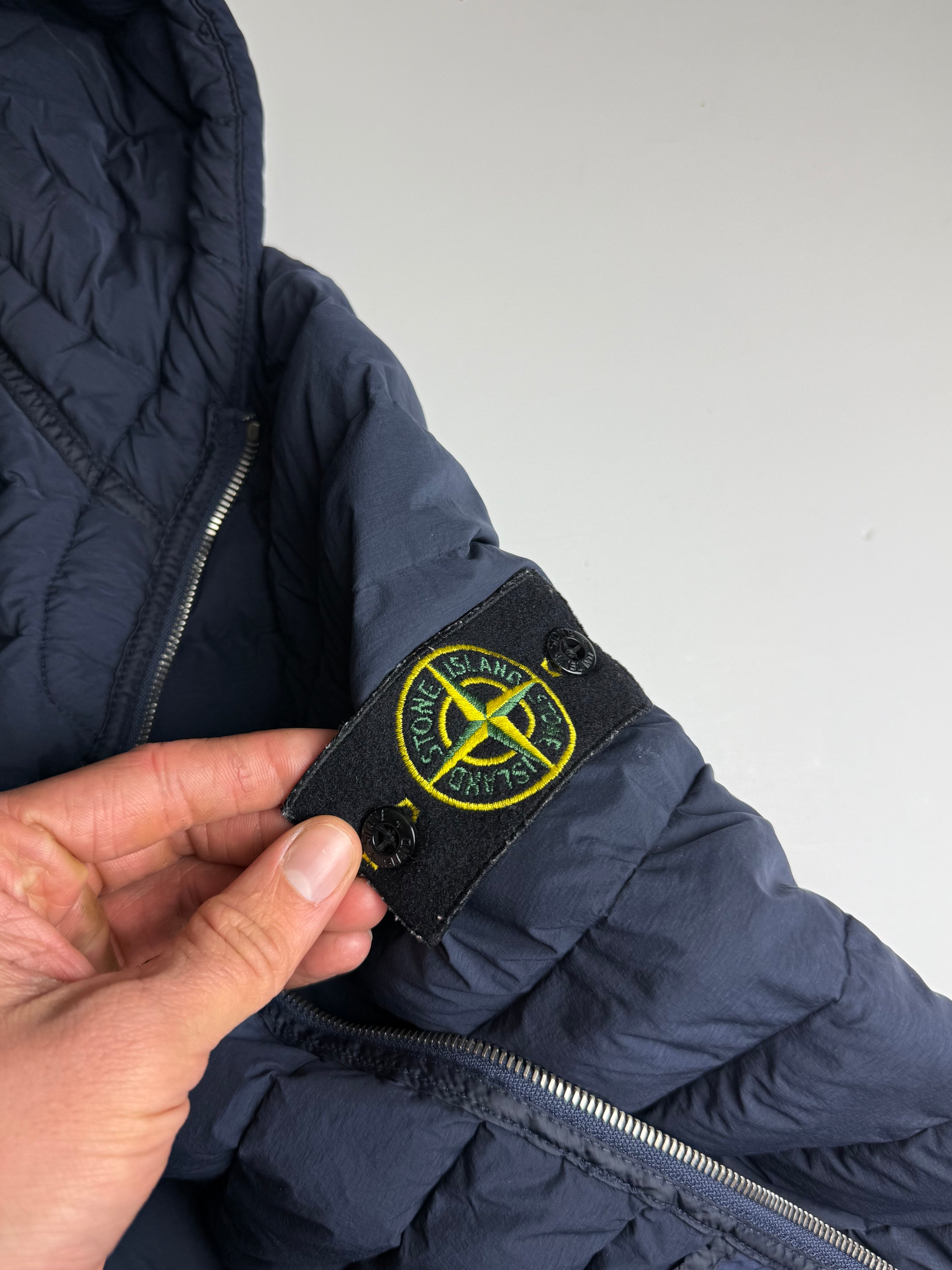 Stone Island Puffer jacket navy blue - size M