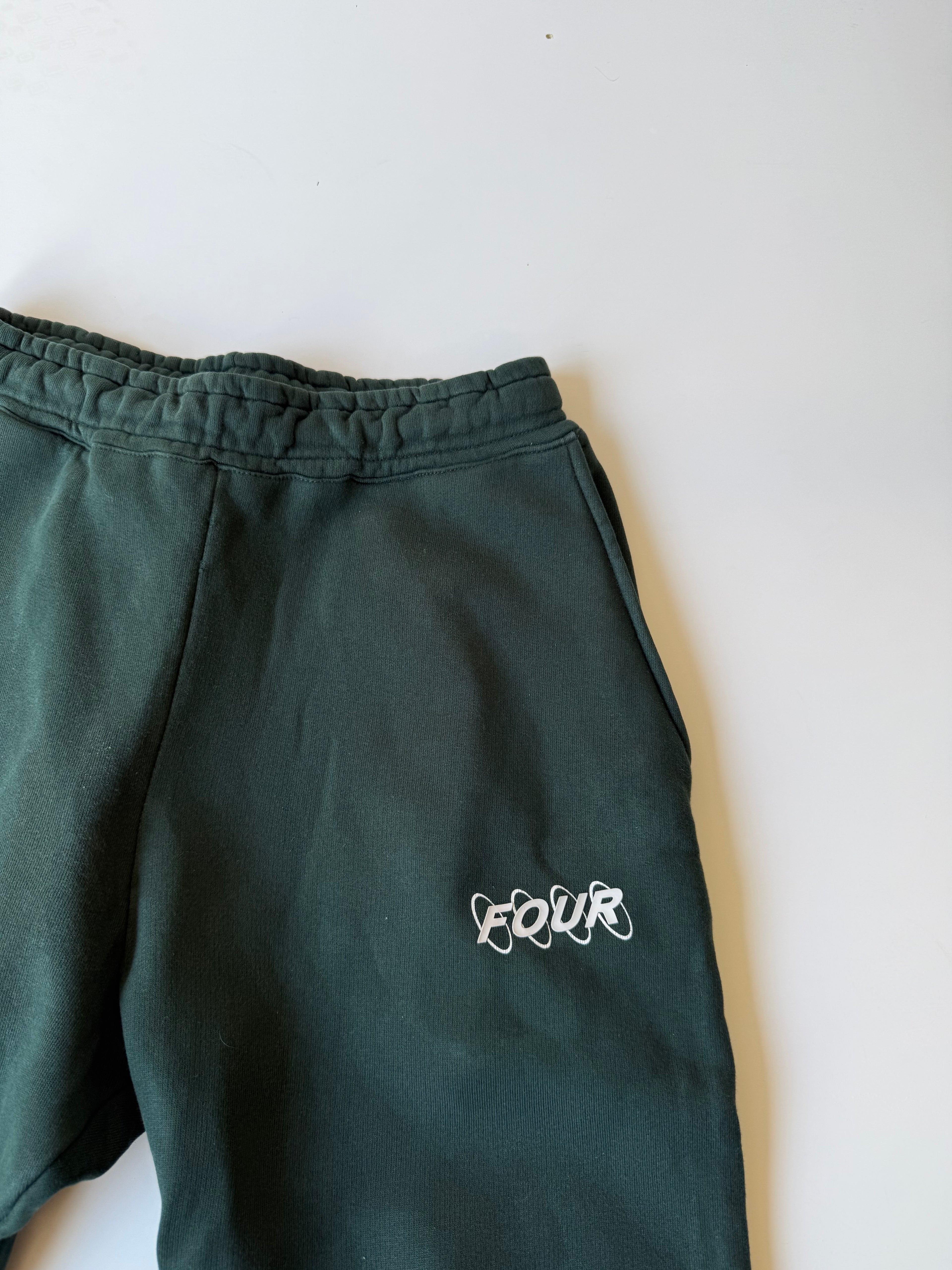 Four Amsterdam Jogger green- Size xs