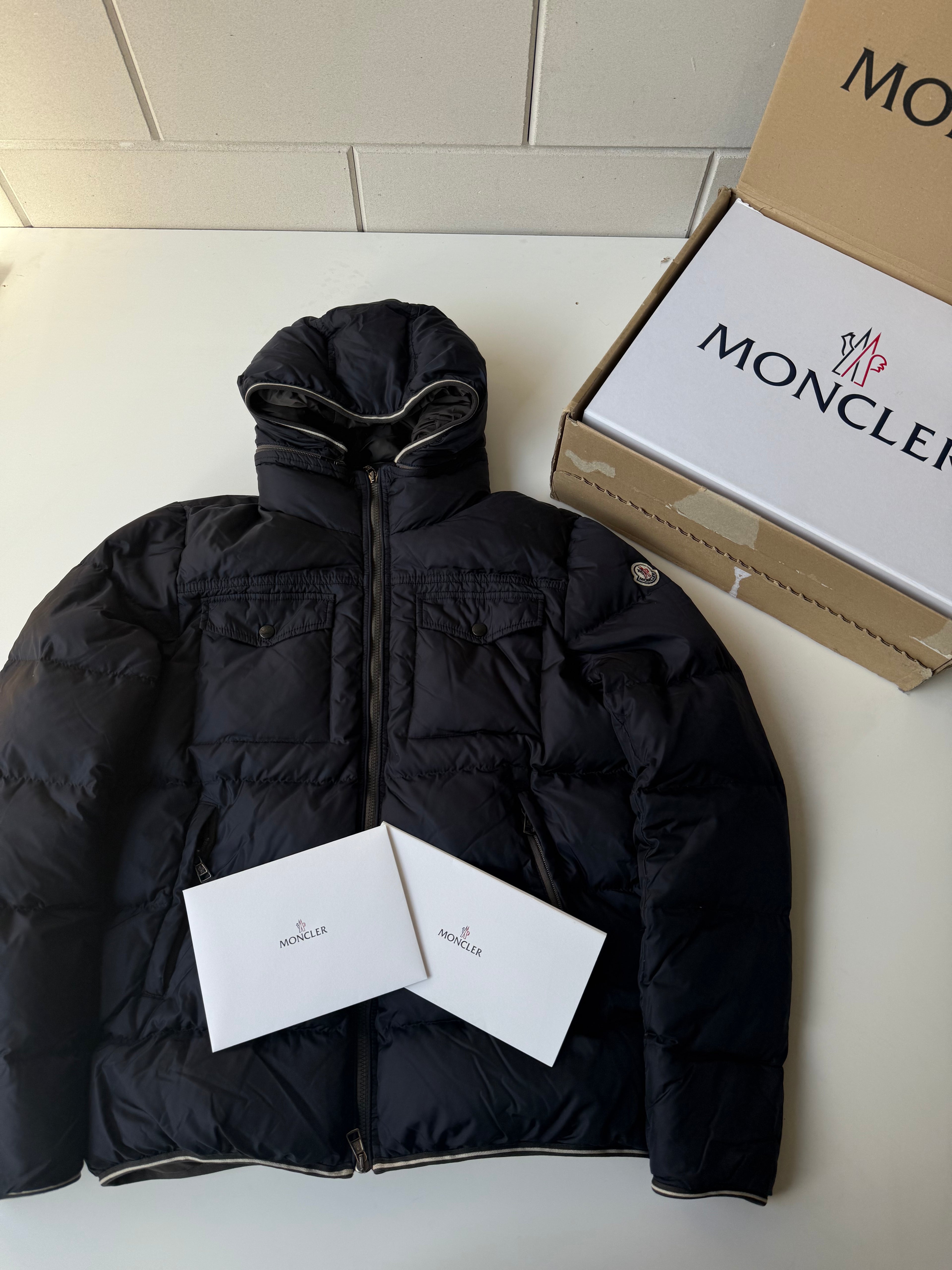 Moncler Thomas Giubbotto Down Jacket- Size M
