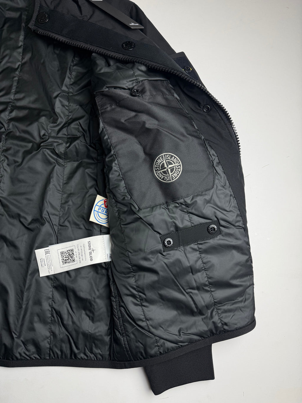 Stone Island Light Soft Shell-R e.dye Technology Jacket Black - Size m