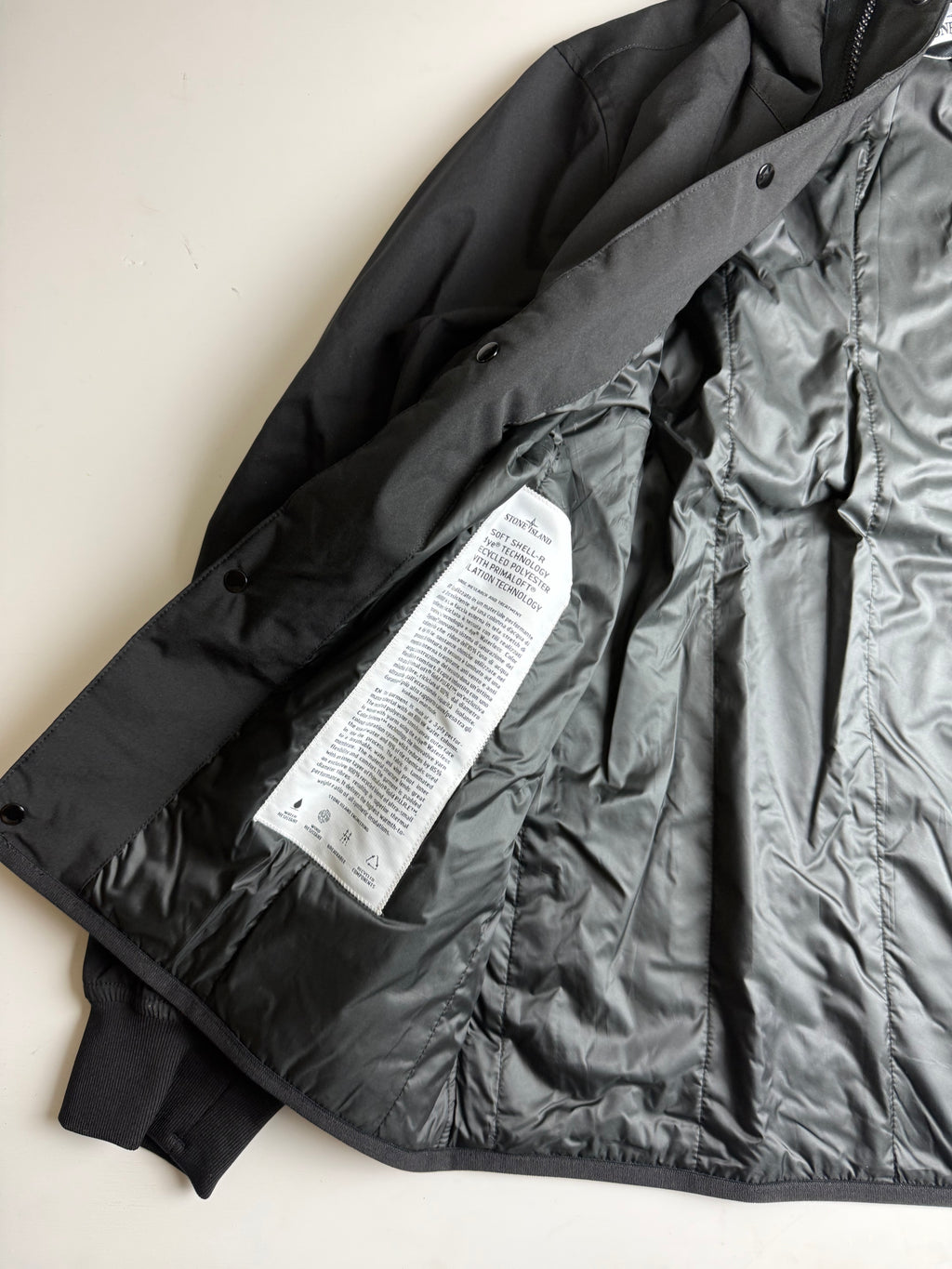 Stone Island Light Soft Shell-R e.dye Technology Jacket Black - Size m