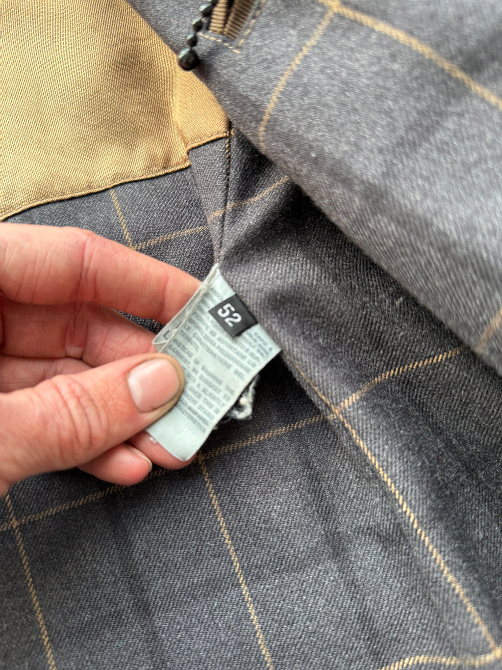 Corneliani harrington jacket beige-Size XL