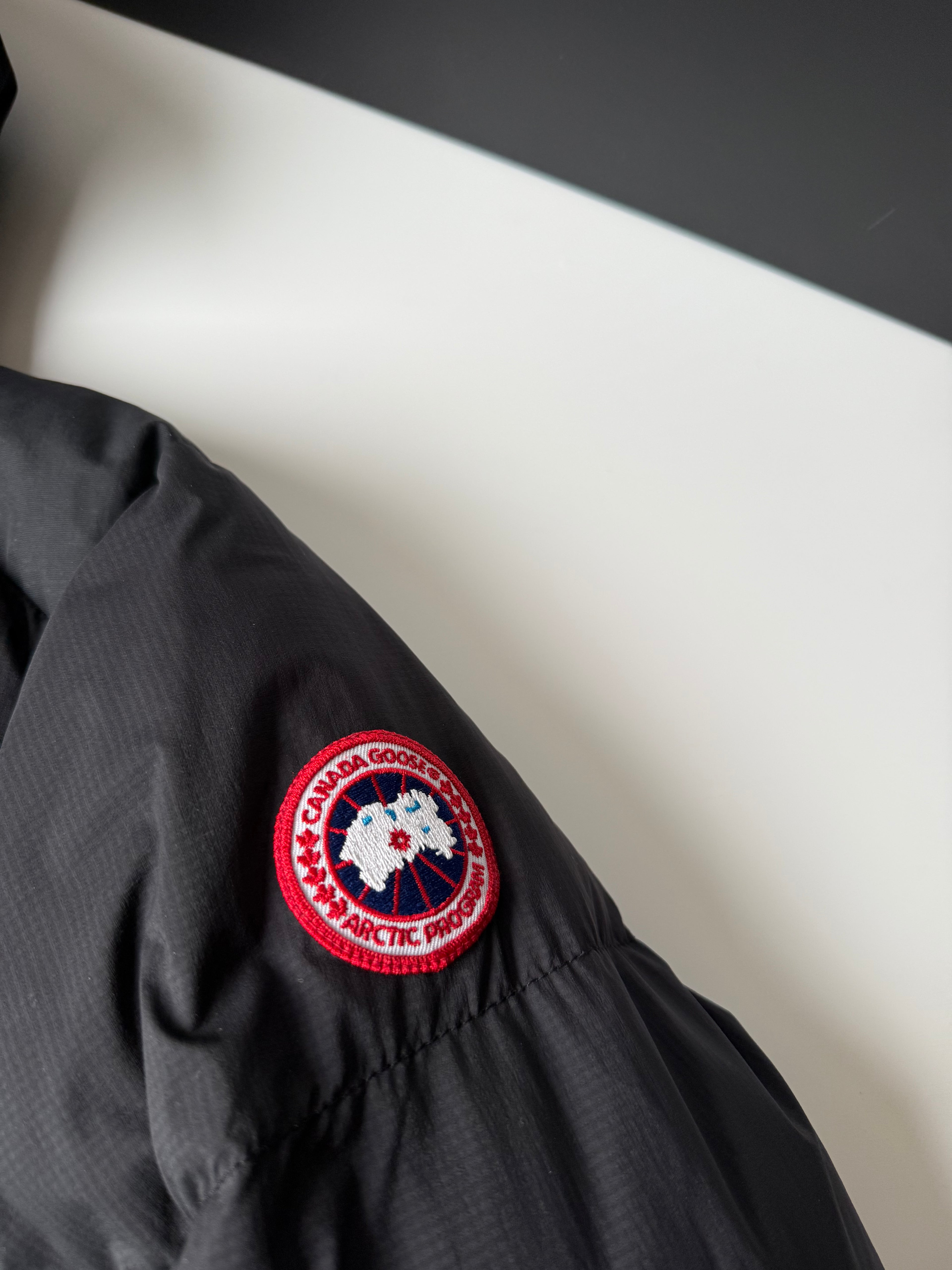 Canada Goose Armstrong Hoody donsjack - Size M