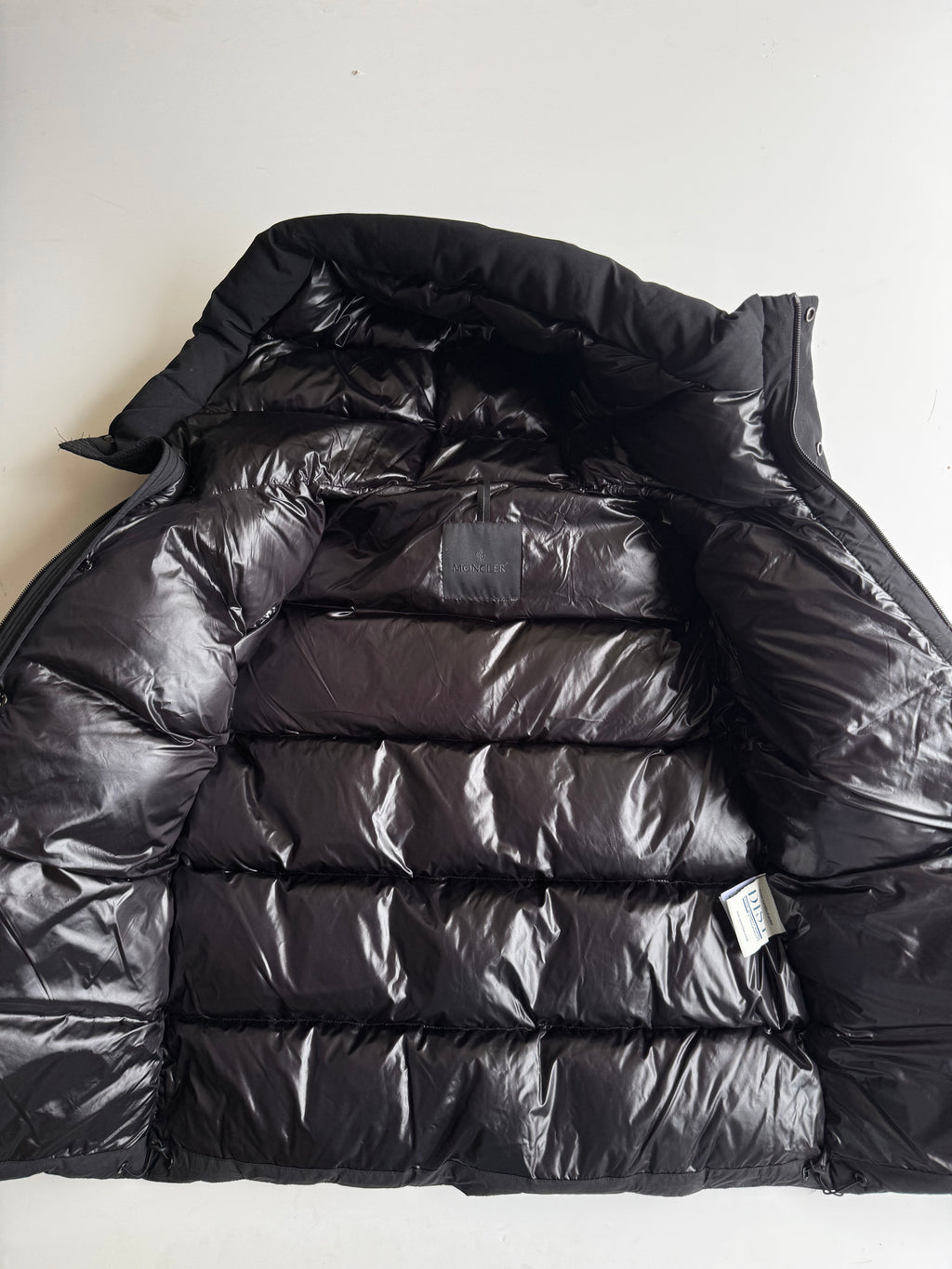 Moncler madeira jacket black- Size xs