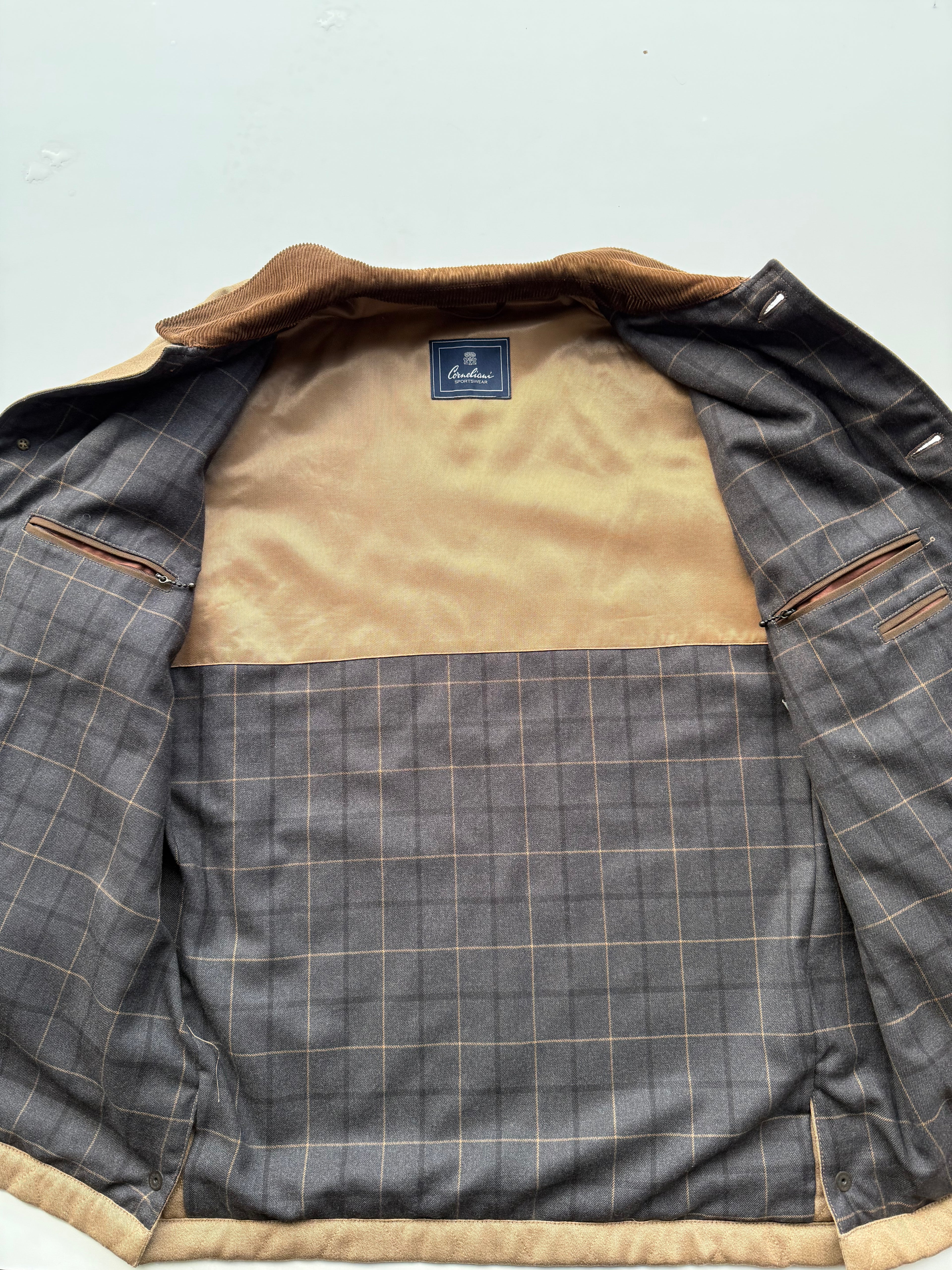 Corneliani harrington jacket beige-Size XL