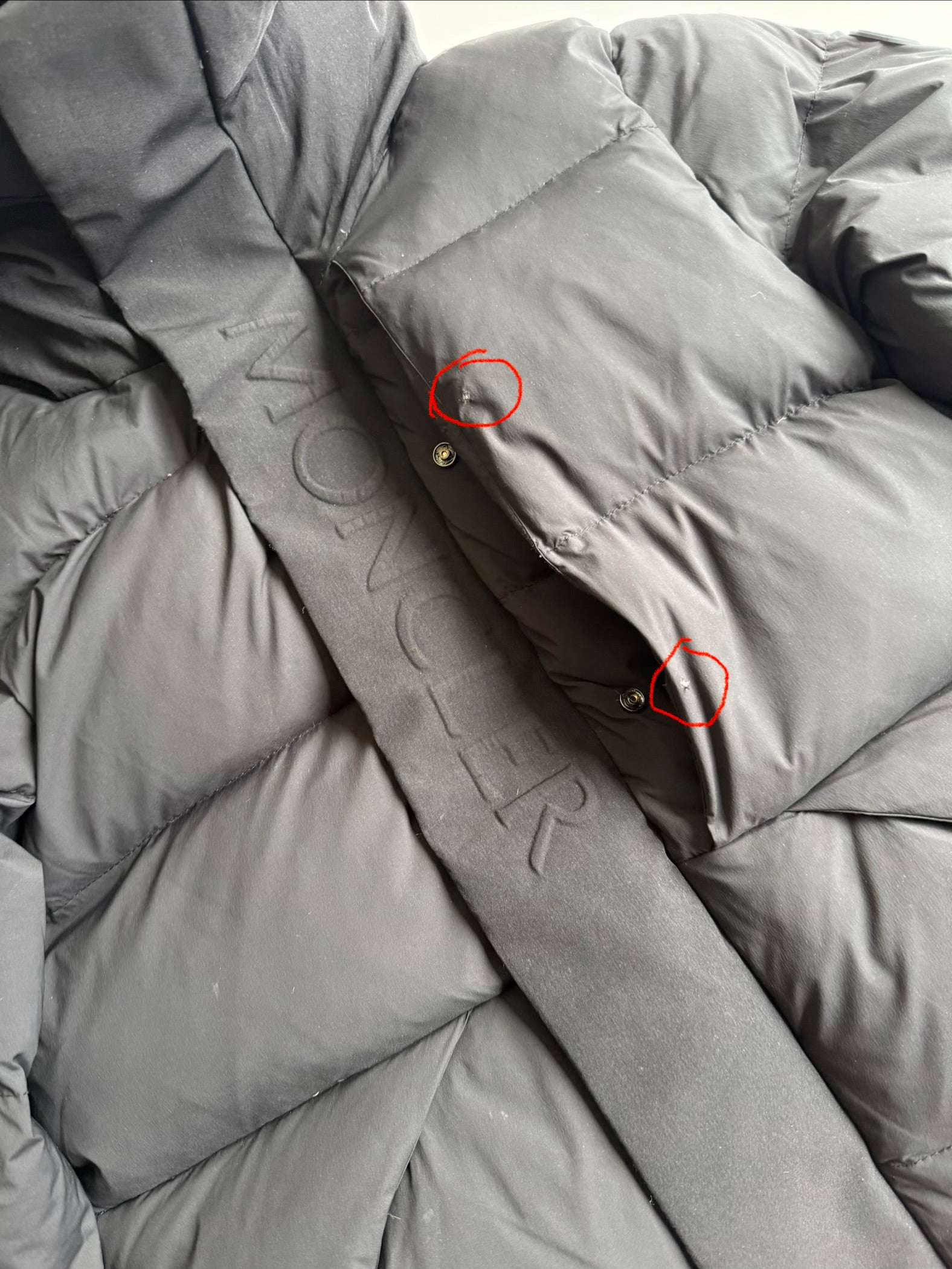 Moncler madeira jacket black- Size xs