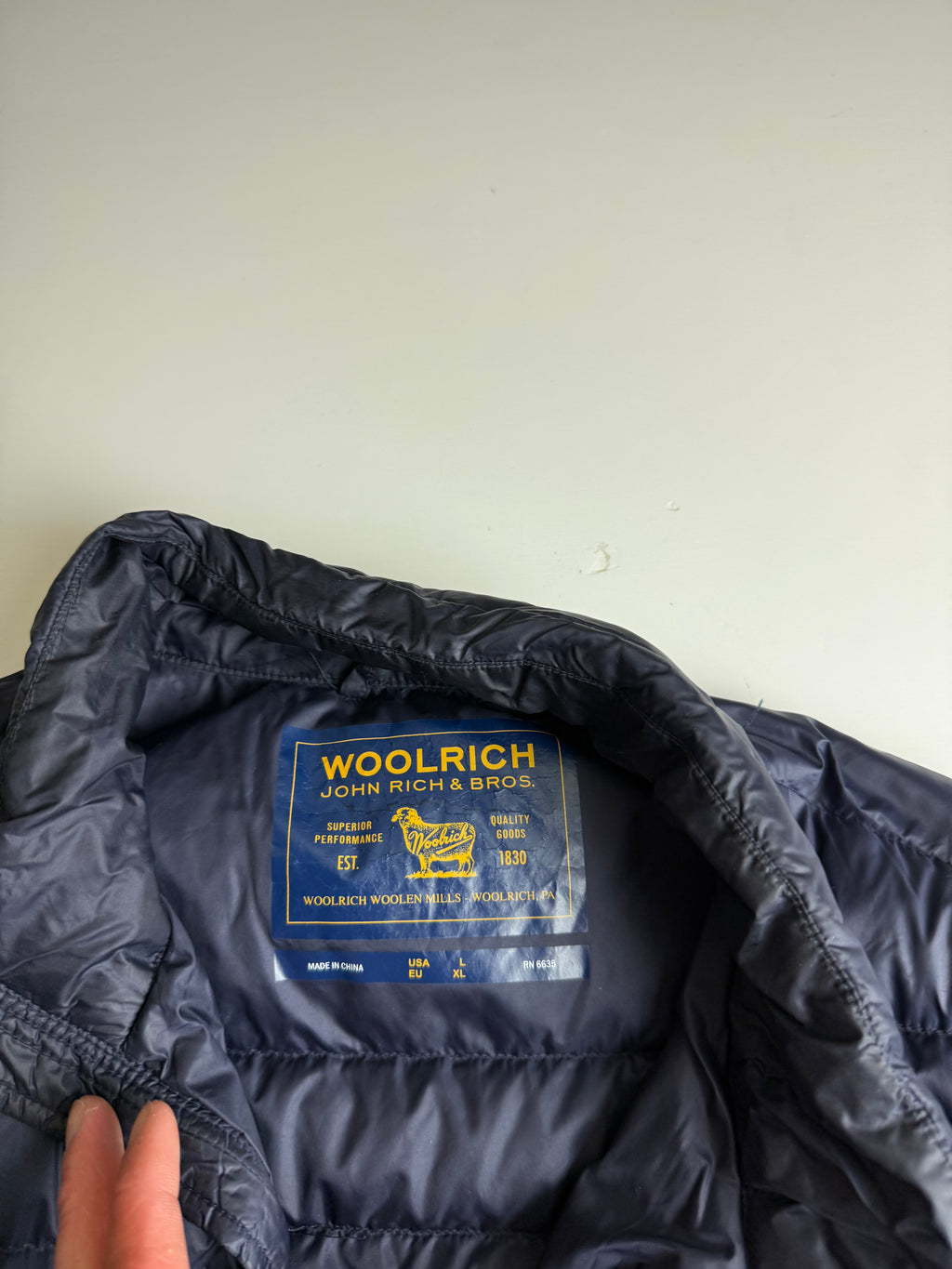 Woolrich feather jacket navy - Size M