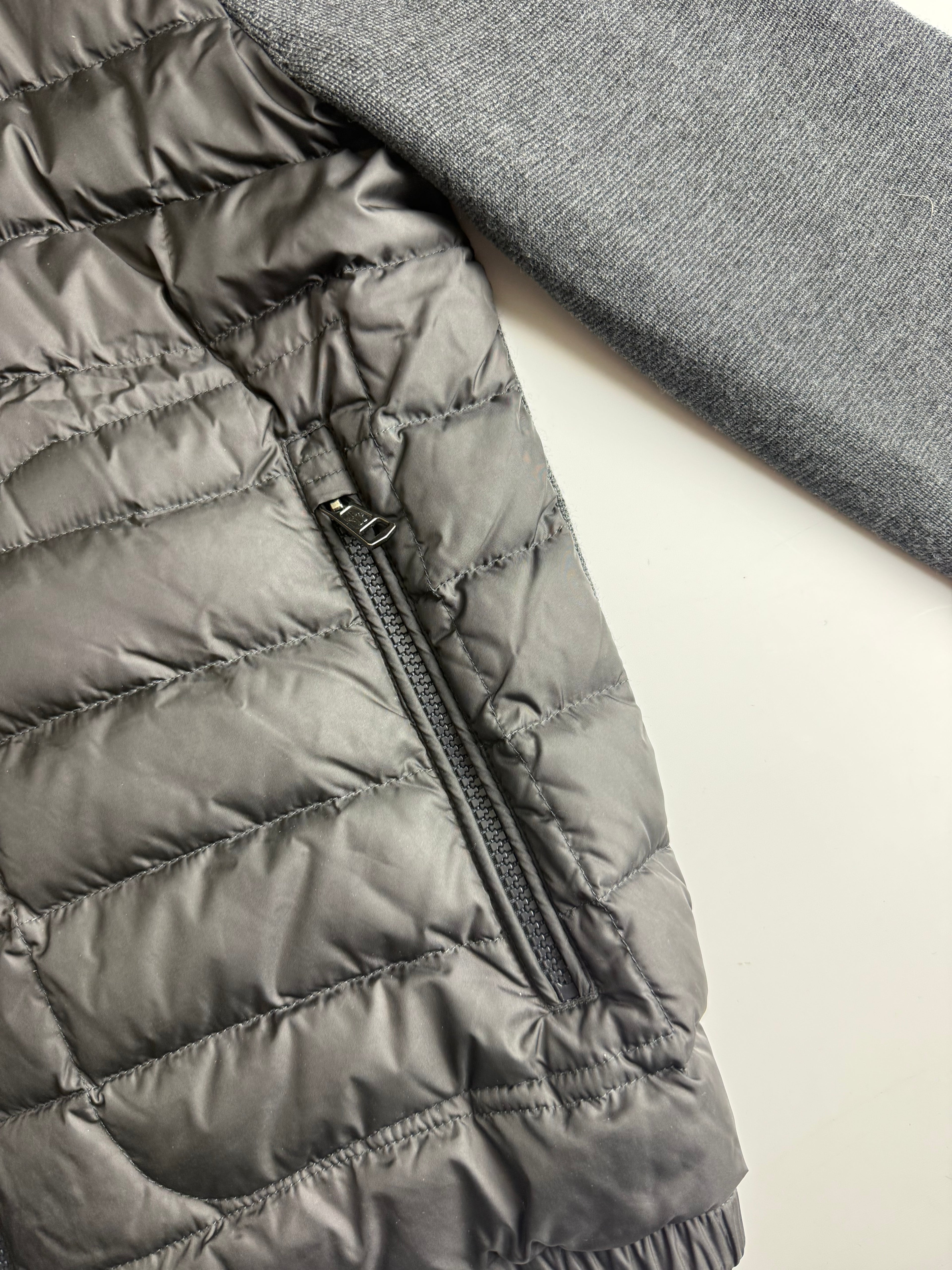 Moncler Maglione Tricot Cardigan grey - Size M