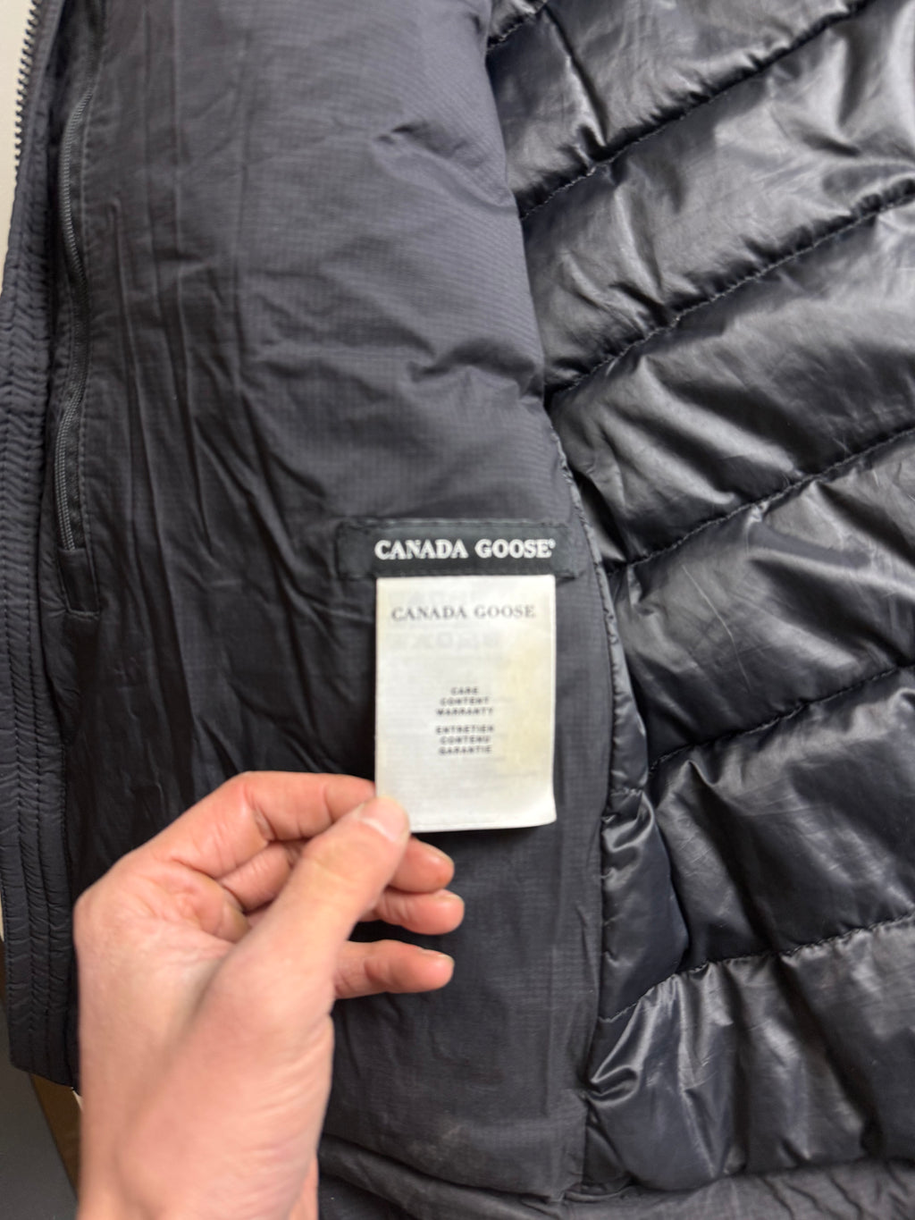 Canada Goose “Lodge” Jacket Black - Size M
