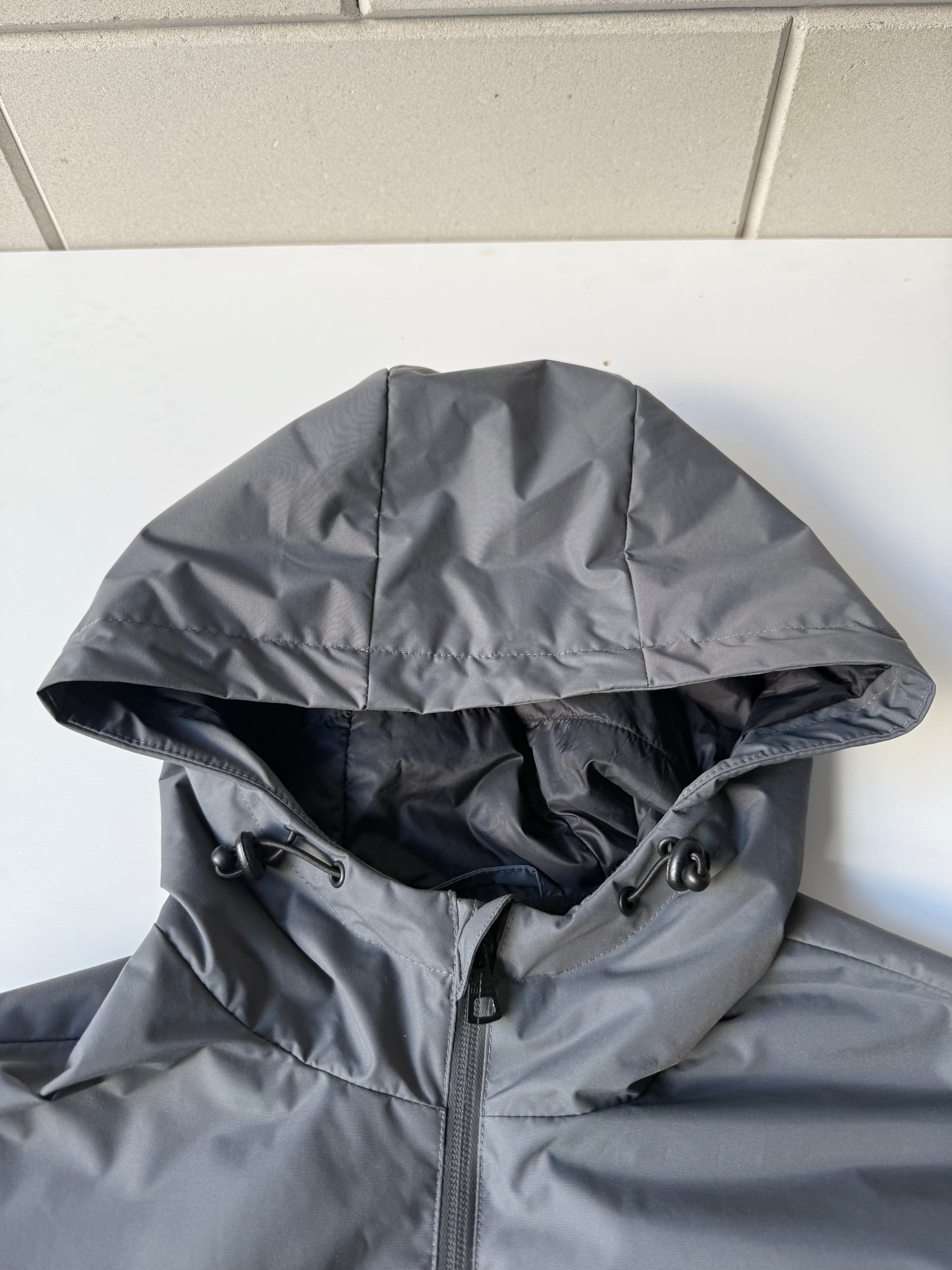 EA7 Emporio Armani windjack- Size  S